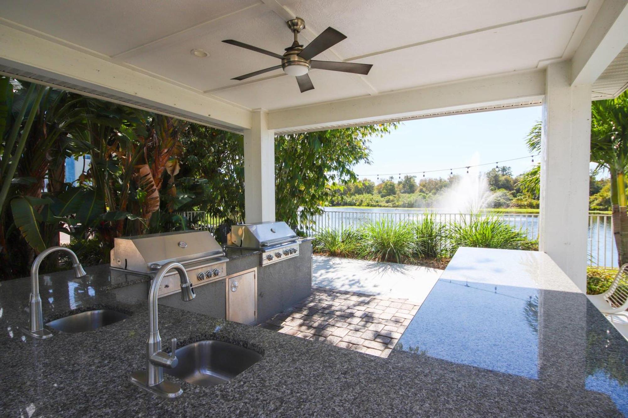 Viagem Beautiful 2BR Balcony Pool Gym Apartment Bradenton Exterior foto